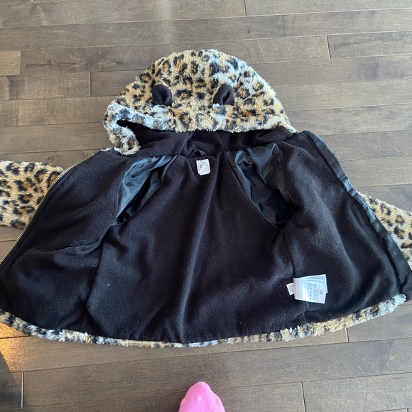 Adorable Leopard Print Coat 2T - Picture 4 of 7